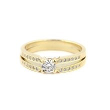 Zlatý prsten s diamanty 36955